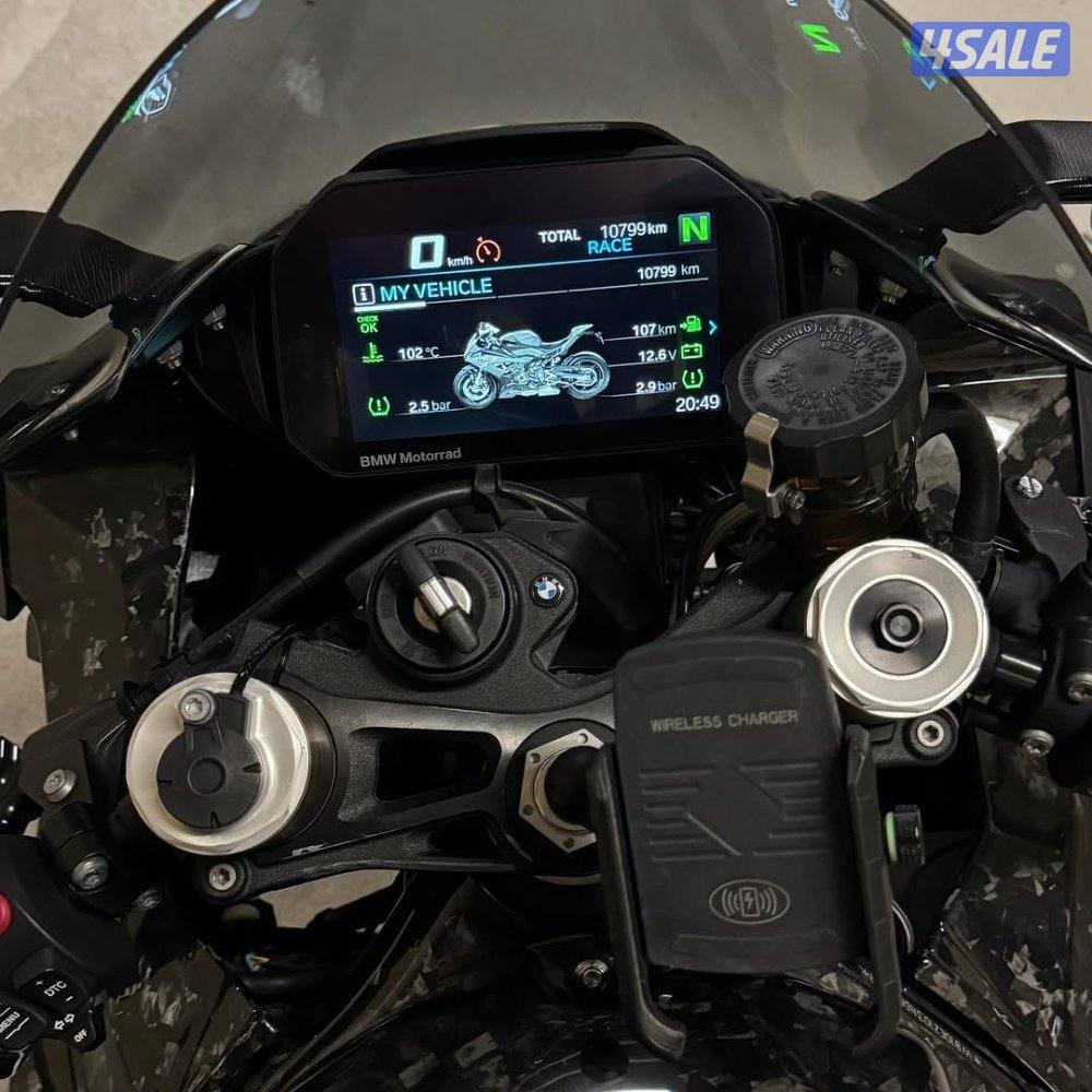 للبيع BMW S1000RR 2022 خليجي ( موجود بدبي ) جاهز للتصدير7