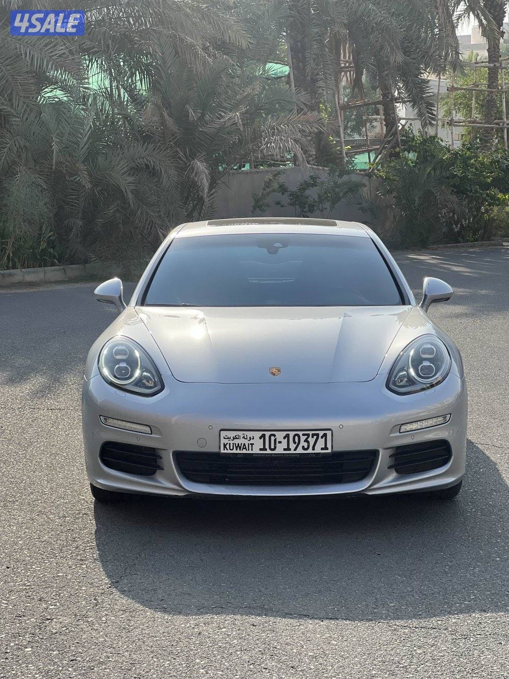 للبيع porsche panamera موديل 20145