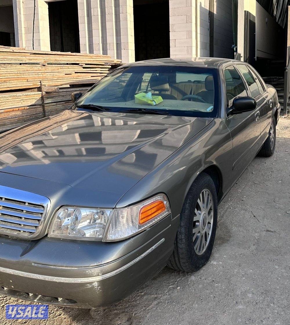 فورد فكتوريا 20032