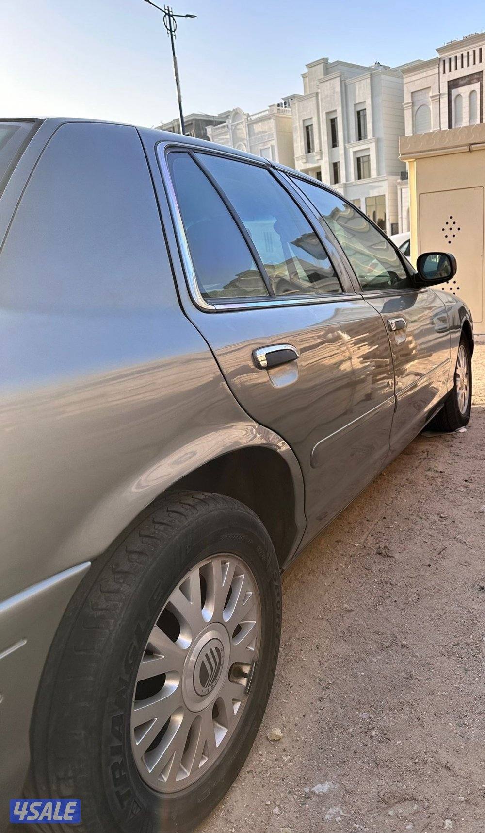 فورد فكتوريا 20033