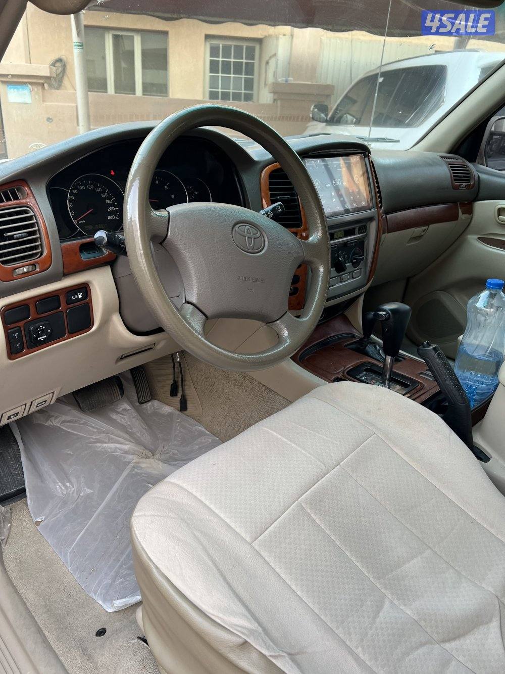 للبيع لاندكروز GXR م 2003 عداد 360 شرط الفحص مكينه وجير وشاصي لون ذهبي5