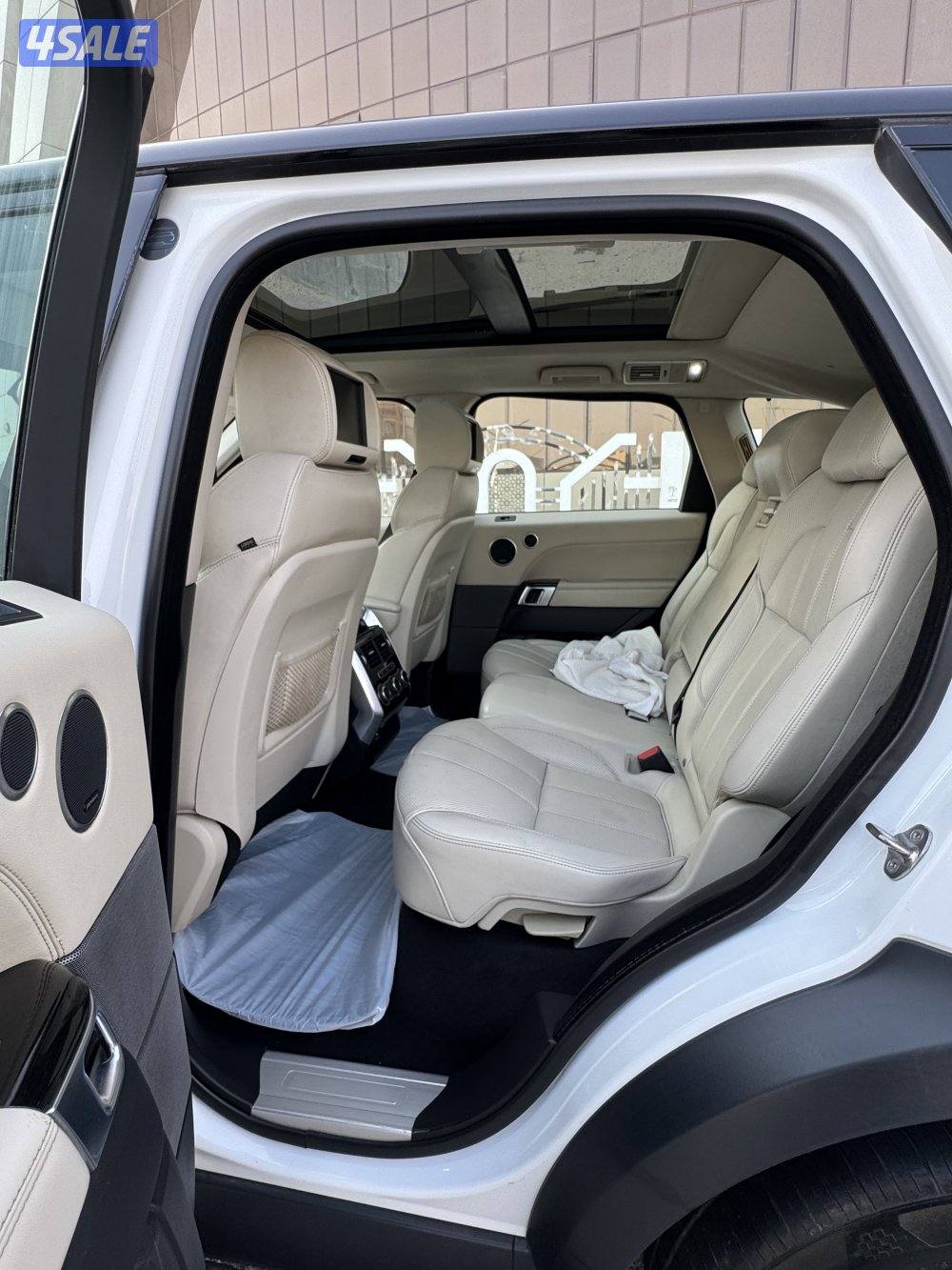 للبيع او بدل //موديل 2014 / شرط الفحص3