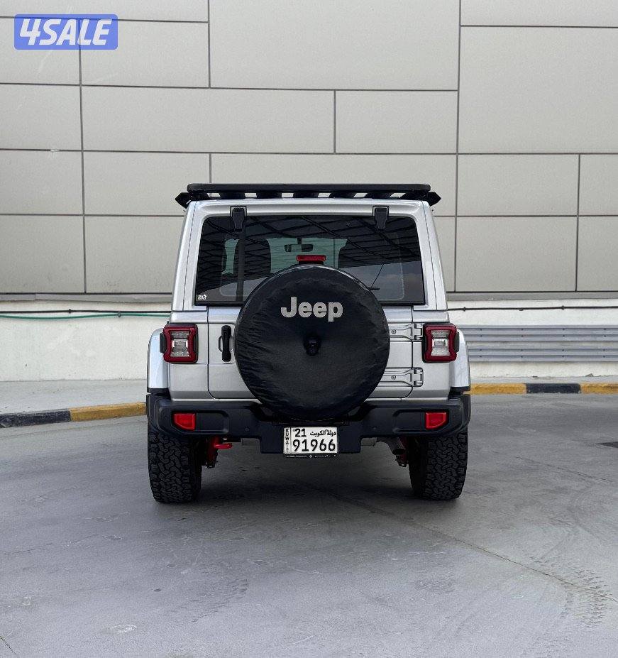 للبيع جيب رنجلر ريبكون الدرجة الاولى موديل 2023 صبغ الوكالة3
