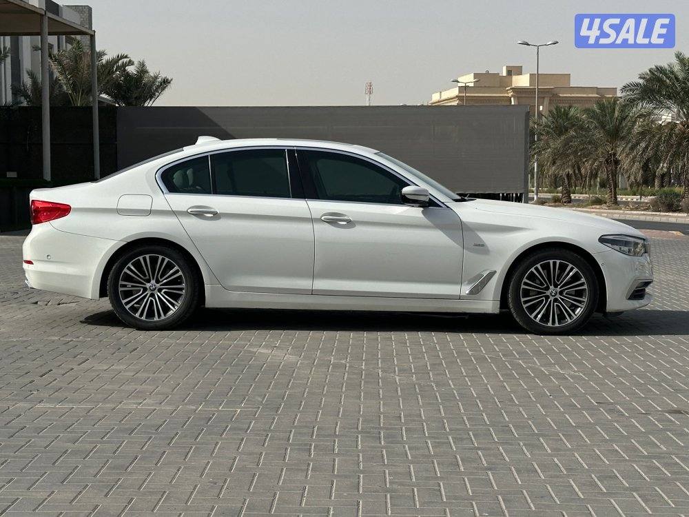 بي إم 540i موديل2018 ماشي 164 الف صبغ الوكاله3