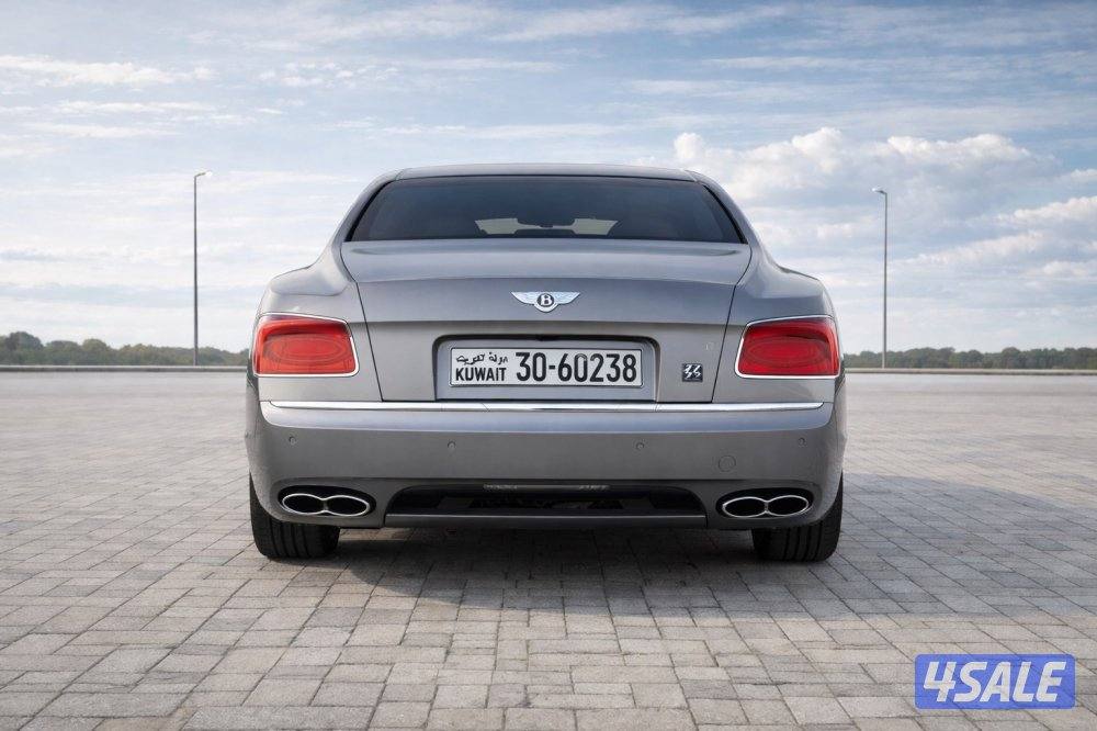 بنتلي فلاينج سبير V8 موديل ٢٠١٥ سيرفيس الوكالة ماشي ٦٨ ألف أعلى درجة3