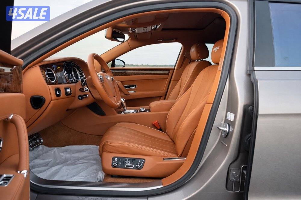 بنتلي فلاينج سبير V8 موديل ٢٠١٥ سيرفيس الوكالة ماشي ٦٨ ألف أعلى درجة4