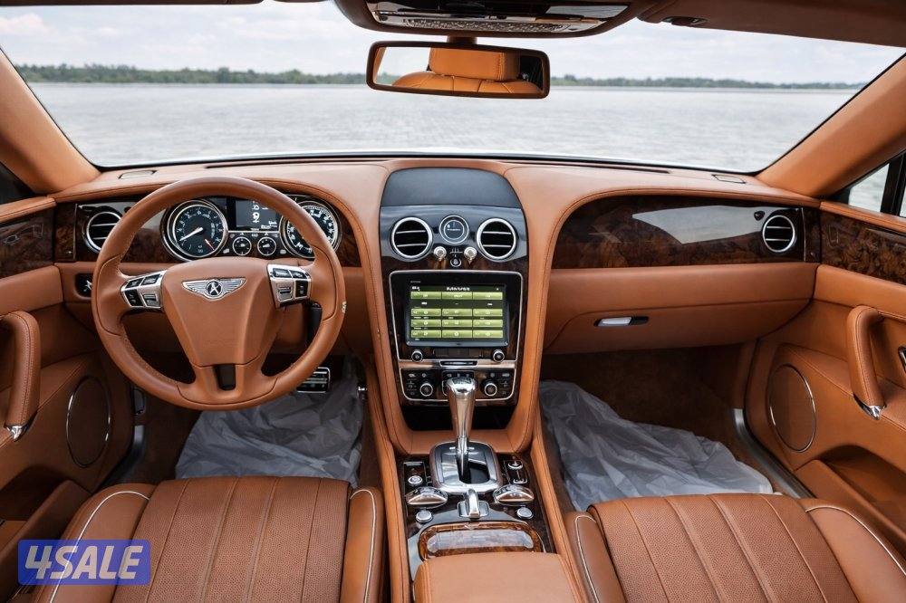 بنتلي فلاينج سبير V8 موديل ٢٠١٥ سيرفيس الوكالة ماشي ٦٨ ألف أعلى درجة5