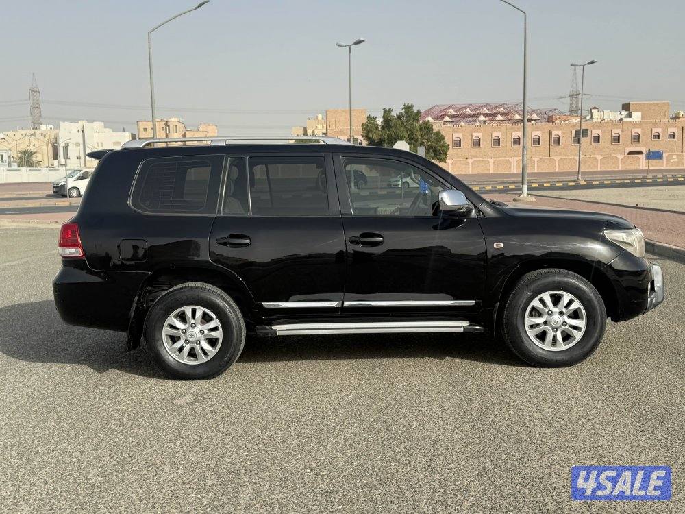 لانكروزر 8 سلندر2