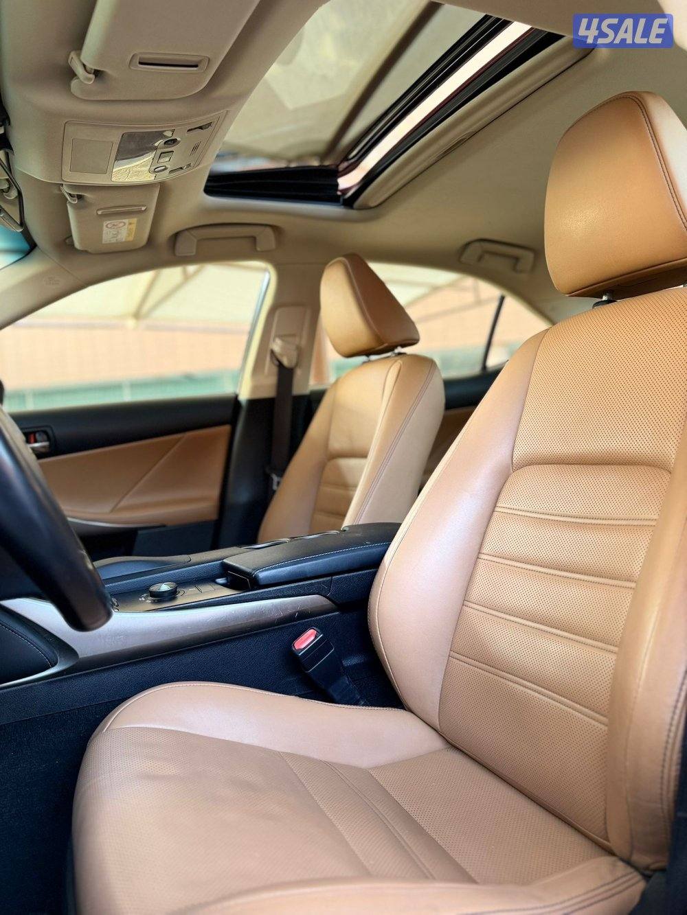 للبيع is200t بحالة الوكاله7