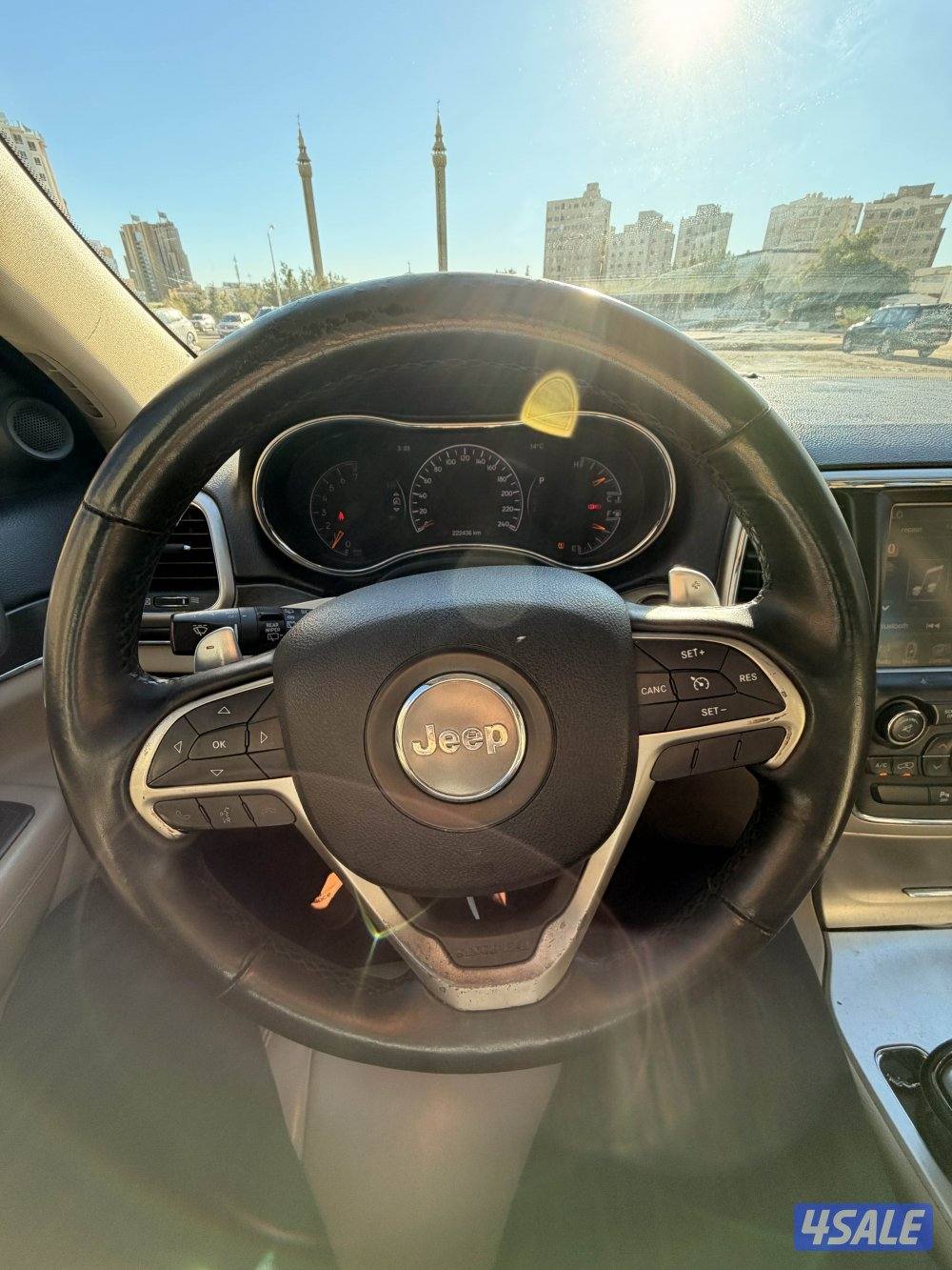 جراند شيروكي ليميتد ٢٠١٤9