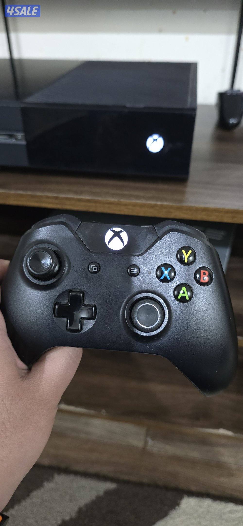 xbox one very good condition1