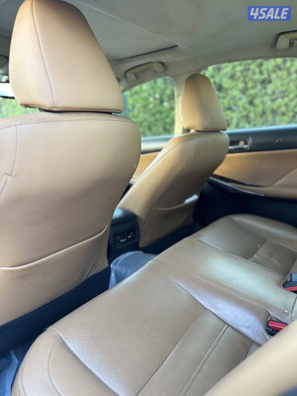 للبيع لكزس مديل 20155