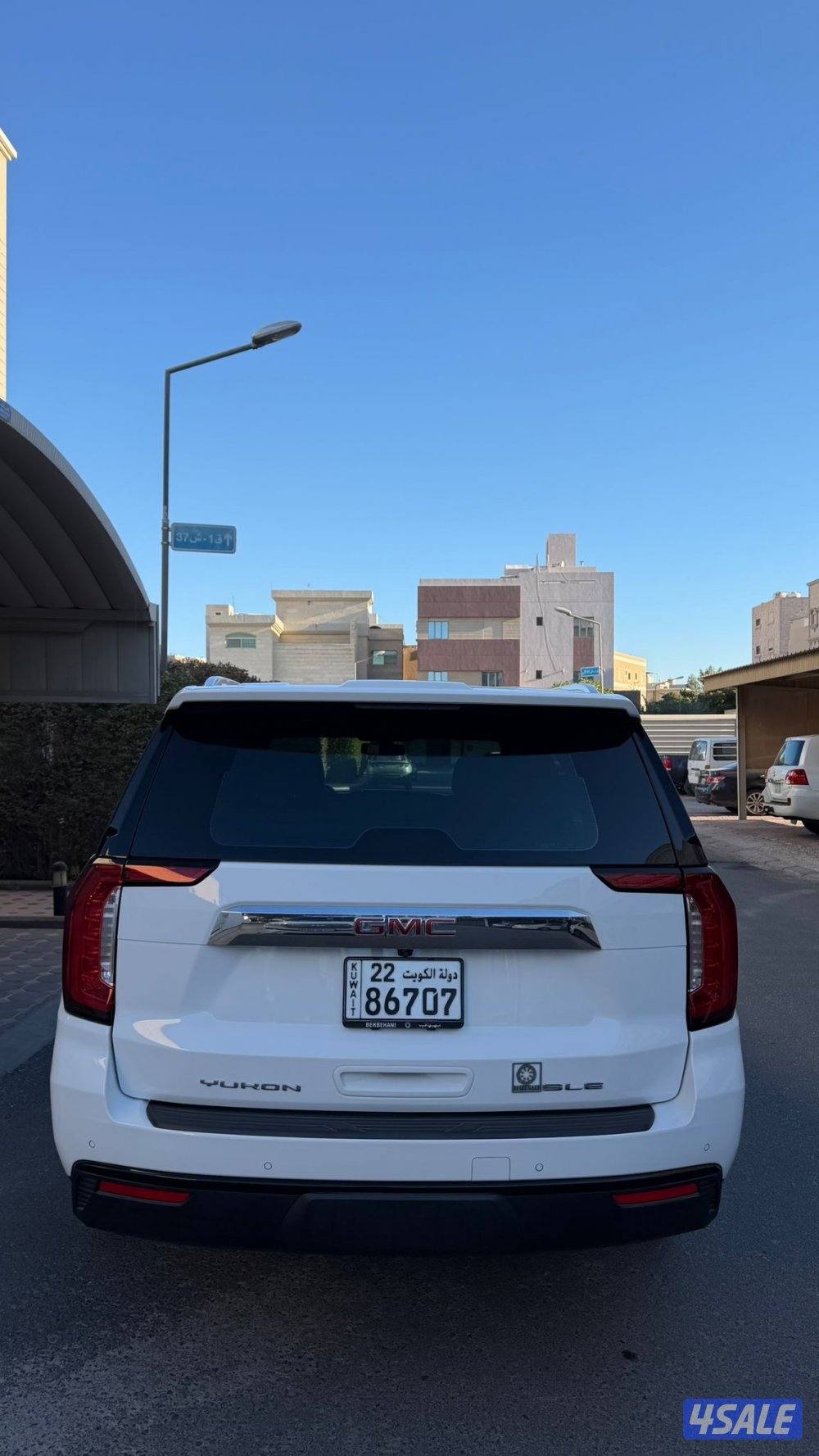 يوكن SLE موديل 2024 ماشي 13,000 الف2