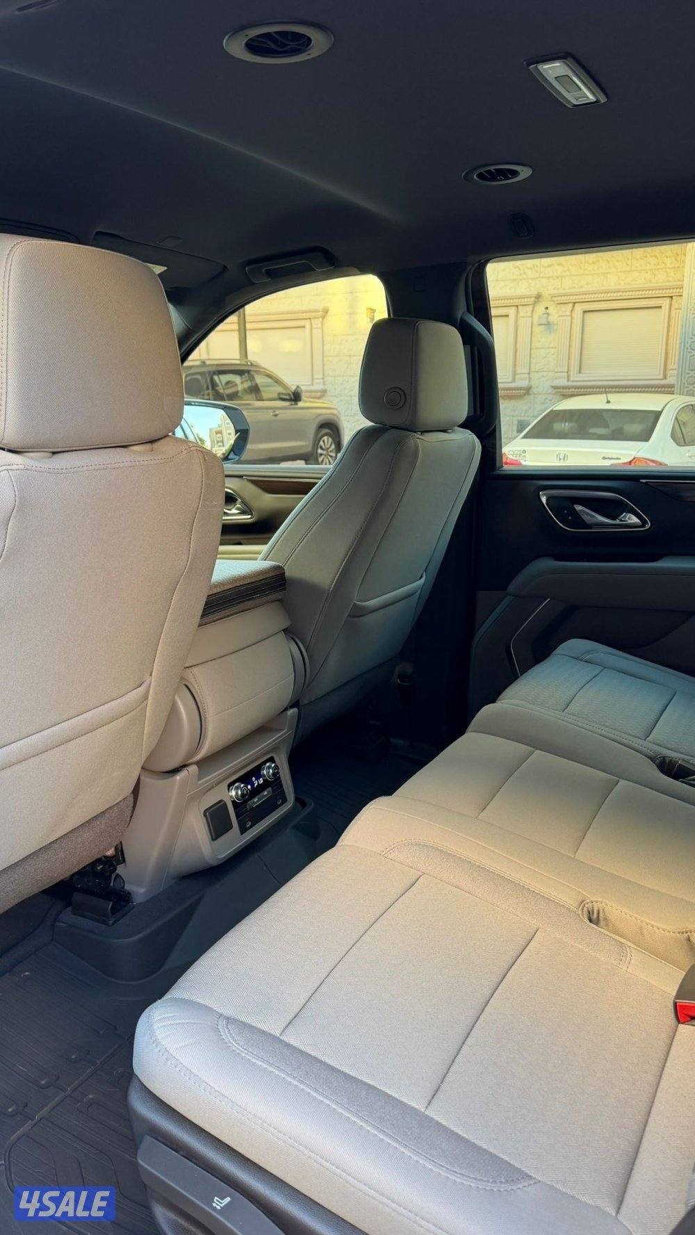 يوكن SLE موديل 2024 ماشي 13,000 الف5