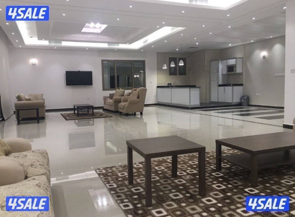 شالية كامل صف أول 8 غرف ،،، طريق 278 بجوار خيران مول7