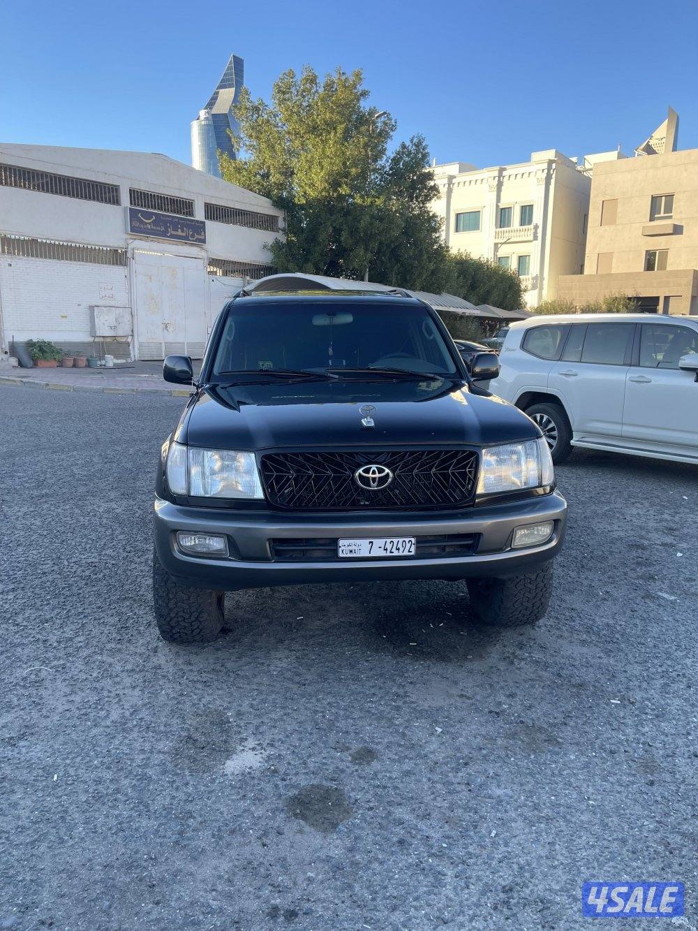 للبيع لاند0