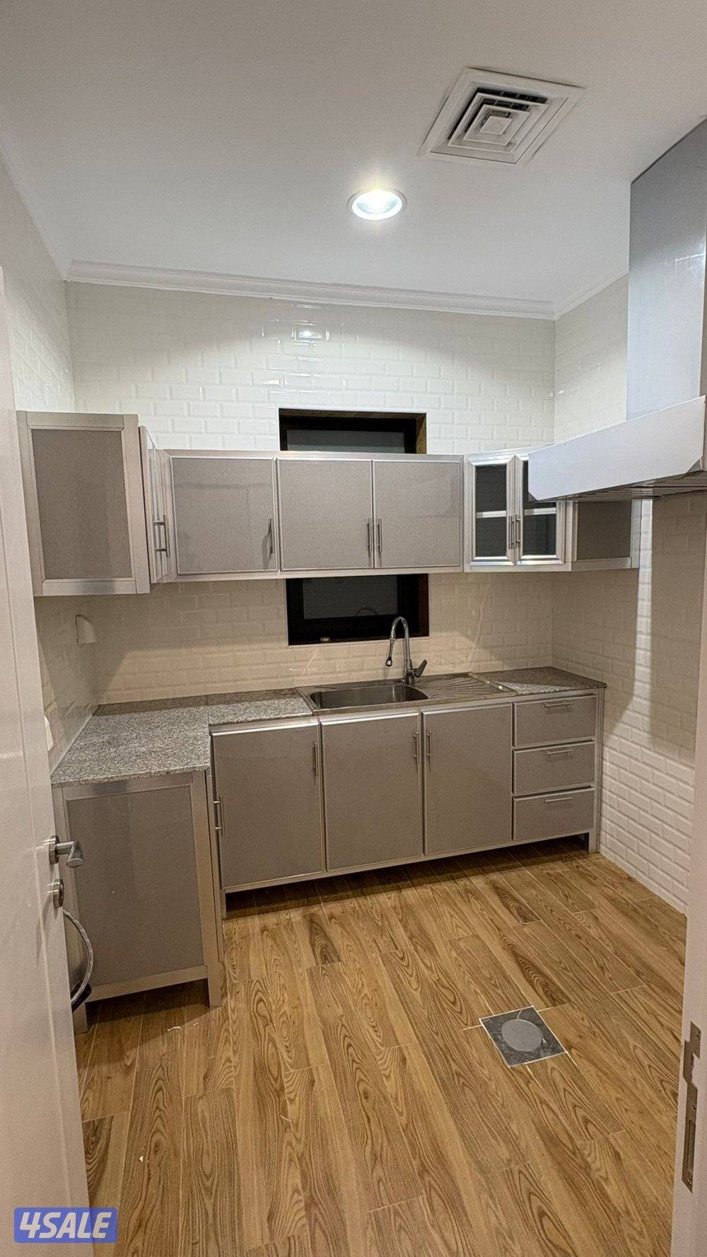 شقة ٣غ ٣خ مطبخ وصالة وغ خ1