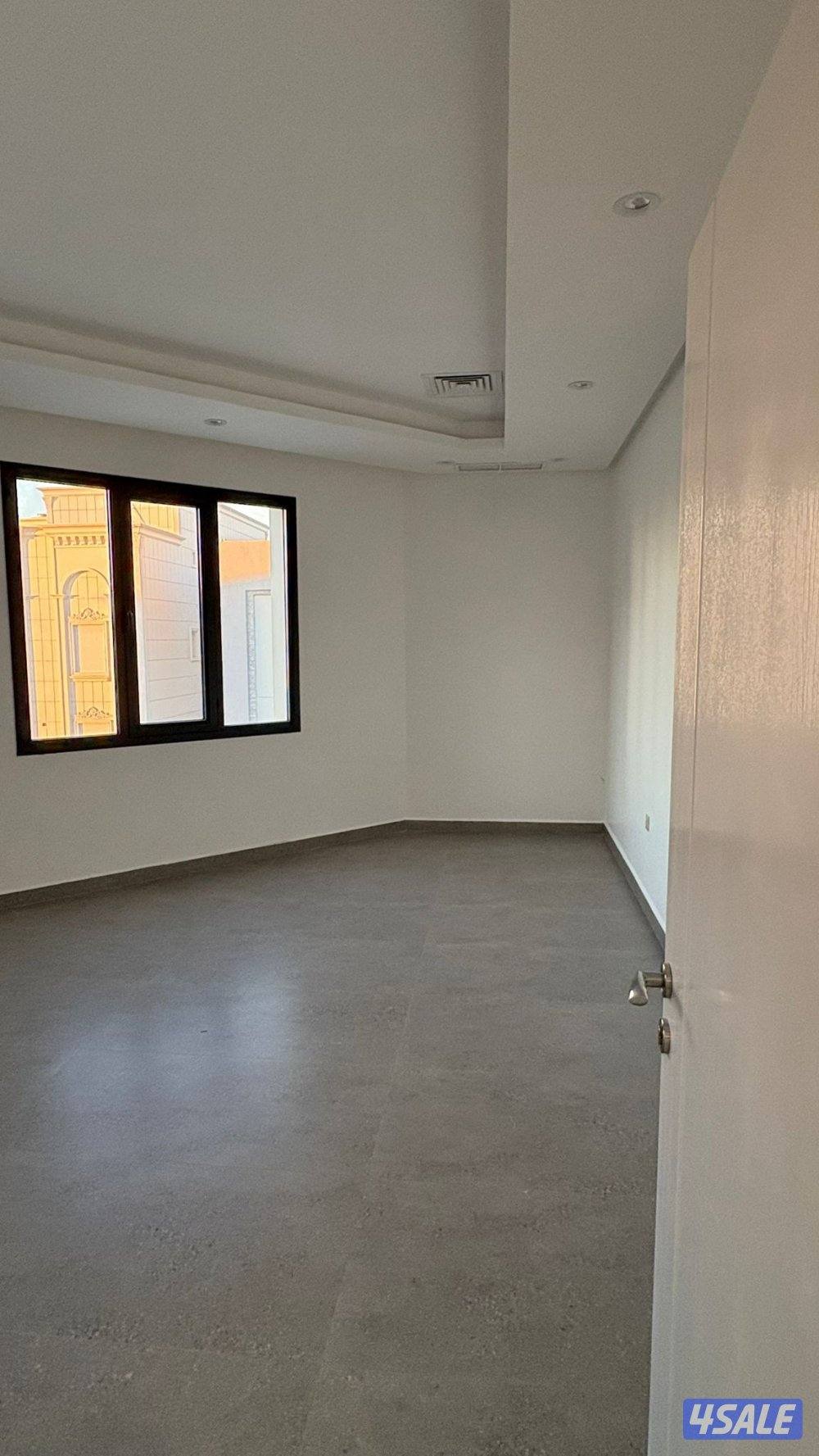 شقة ٣غ ٣خ مطبخ وصالة وغ خ7