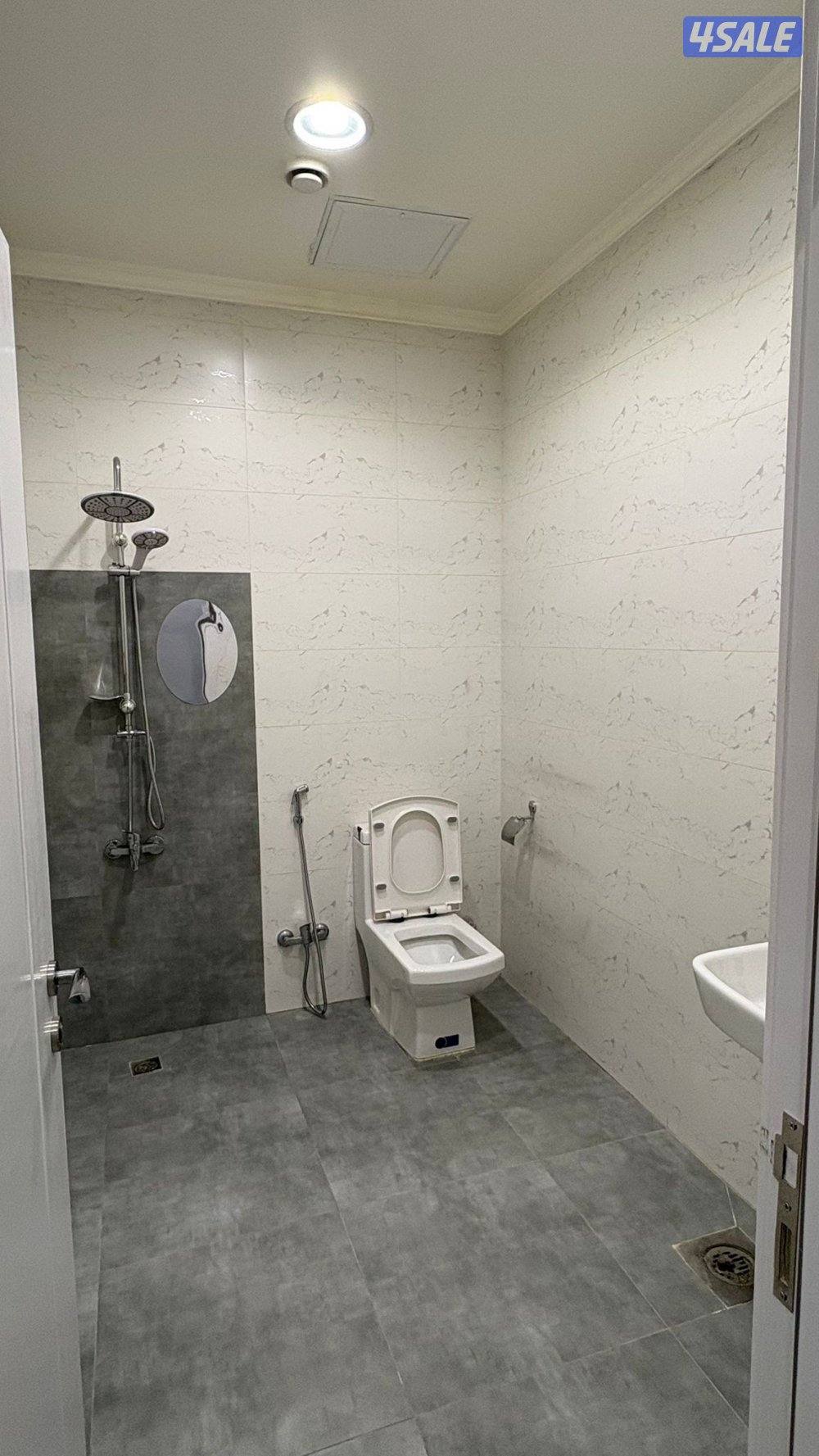 شقة ٣غ ٣خ مطبخ وصالة وغ خ10