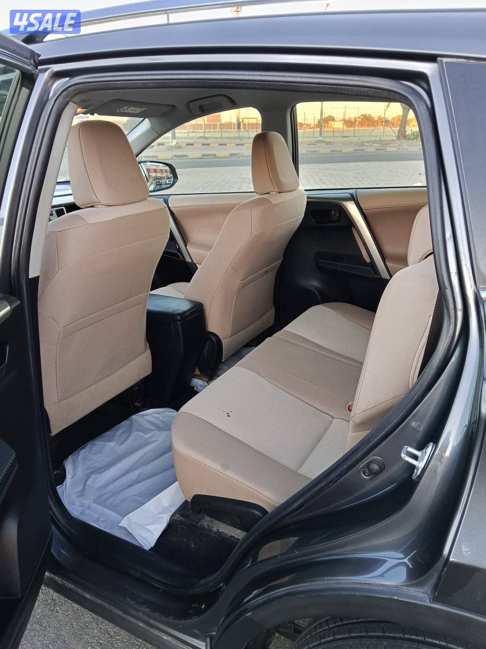 للبيع RAV4  موديل 201314