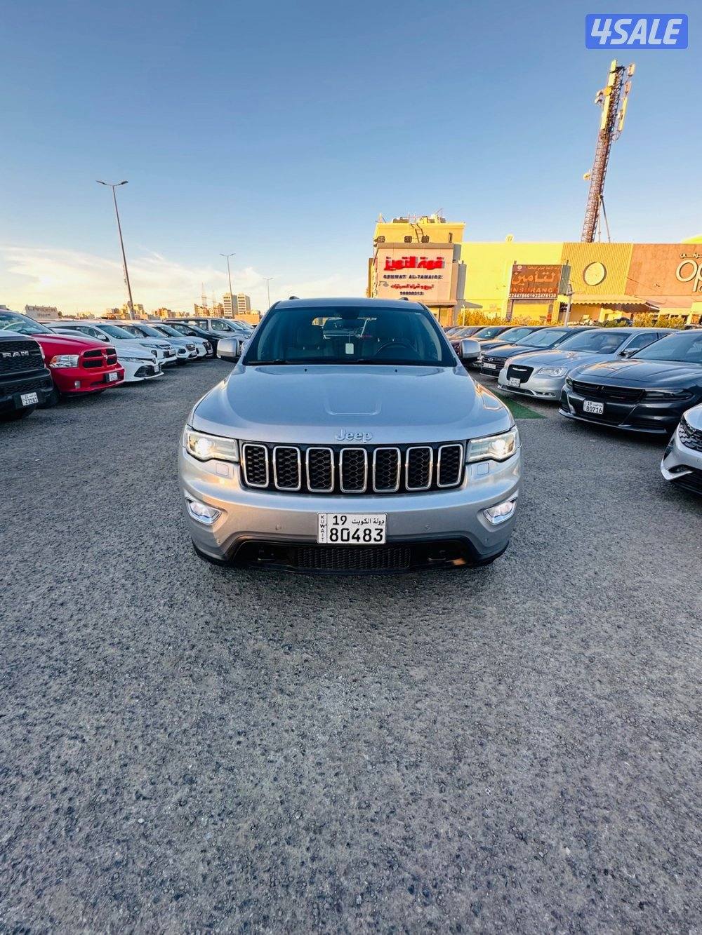 🚘 جراند شيروكي لاريدو 20211