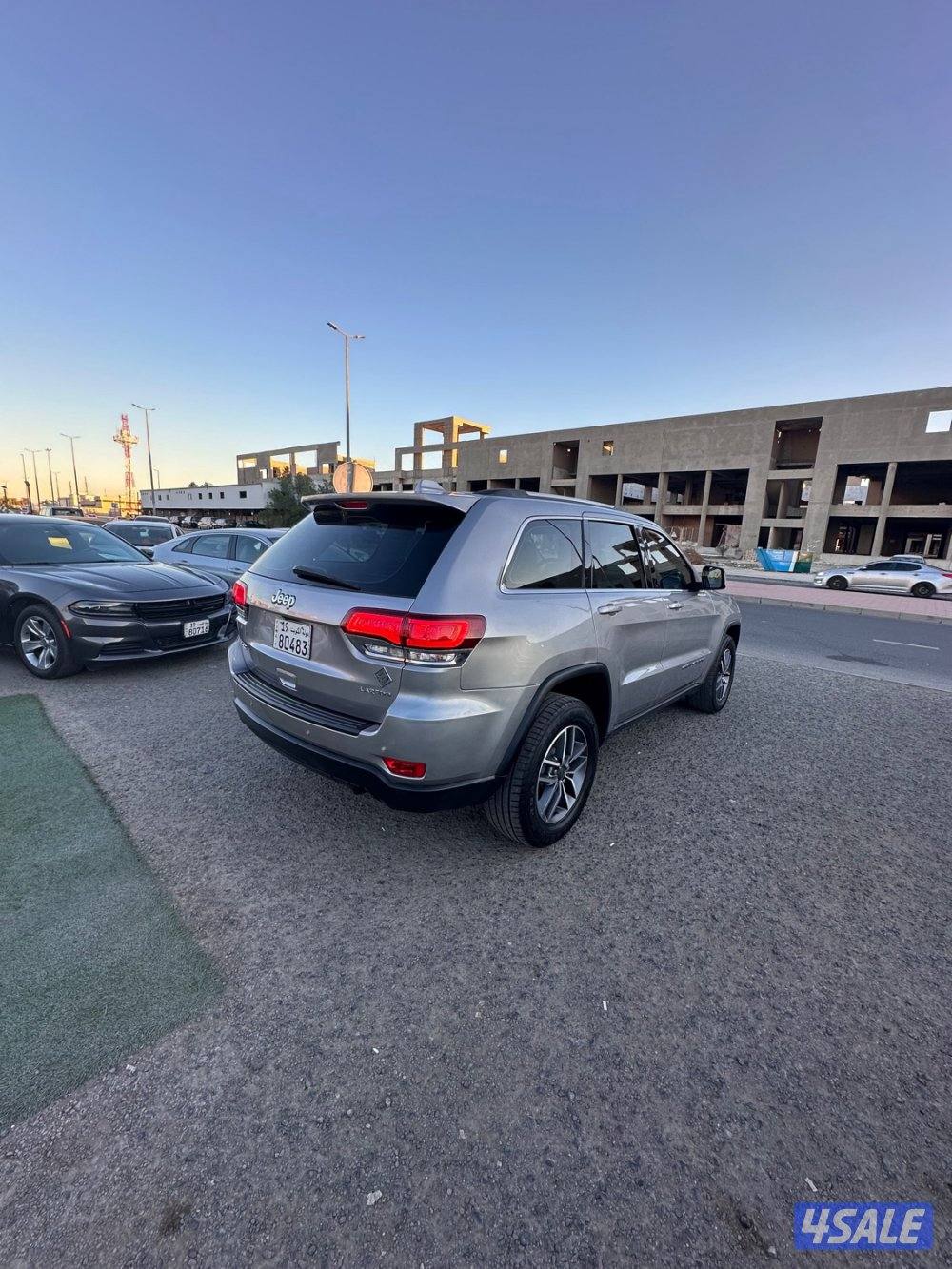 🚘 جراند شيروكي لاريدو 20212