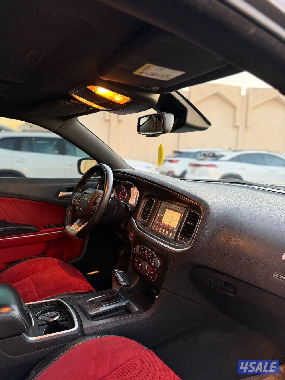 شارجرSRTاصلي موديل 20152