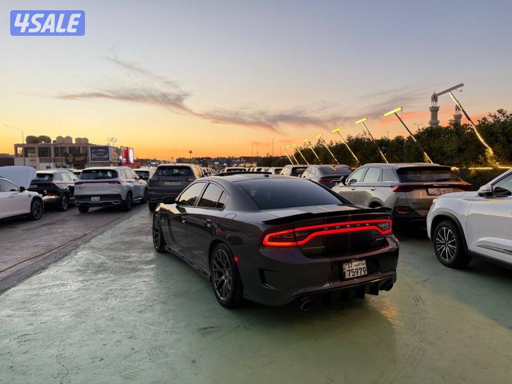 شارجرSRTاصلي موديل 201511