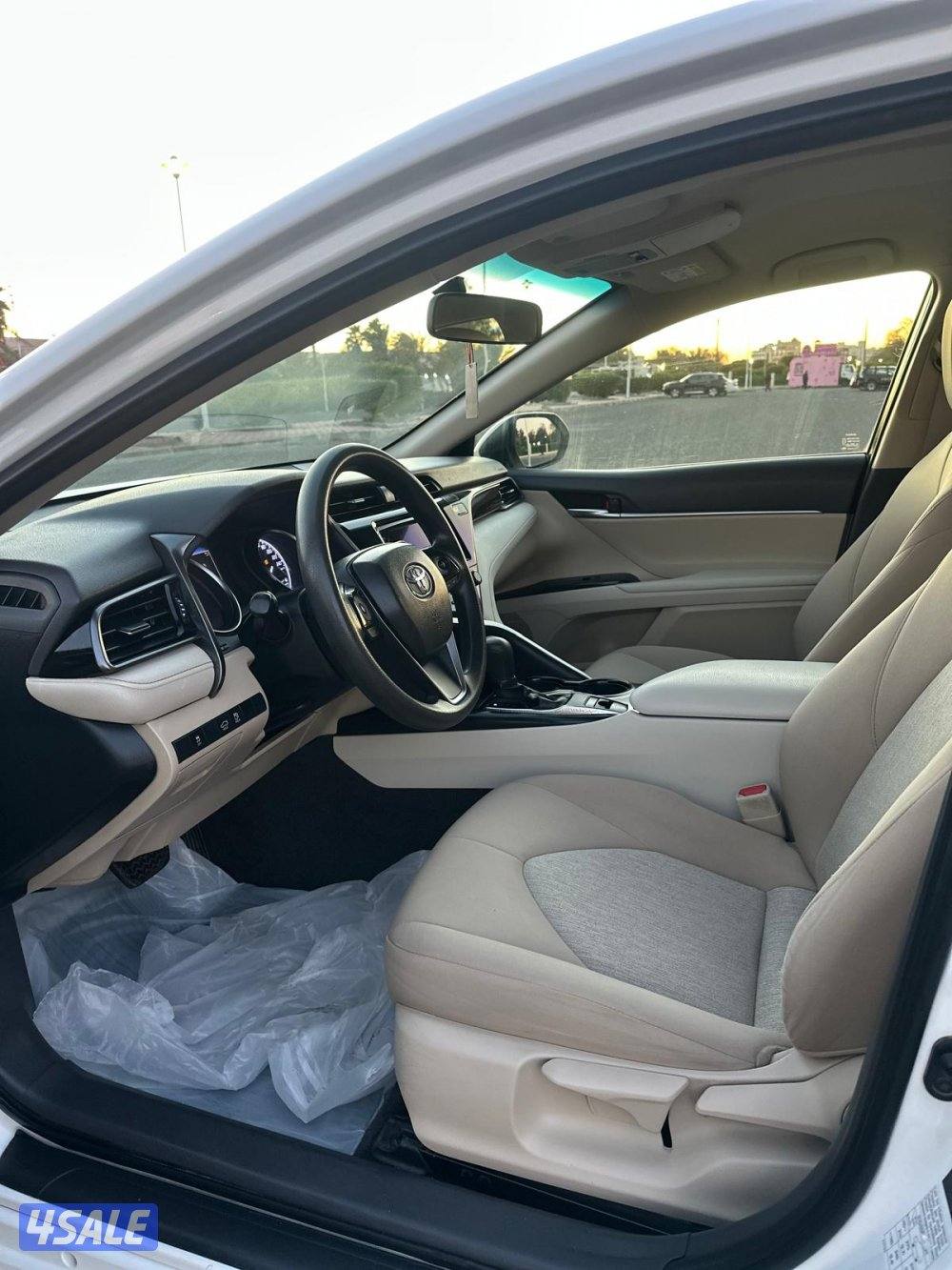 كامري 2019 صبغ الوكاله ما عدا قطعه7