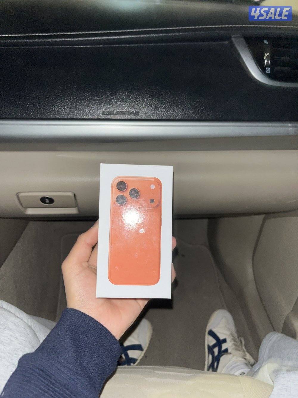 نظيف و وكاله ( مو اصلي) شبه ايفون0