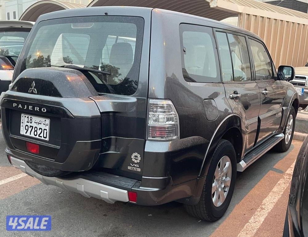 للبيع باجيرو 2020 صبغ الوكالة0