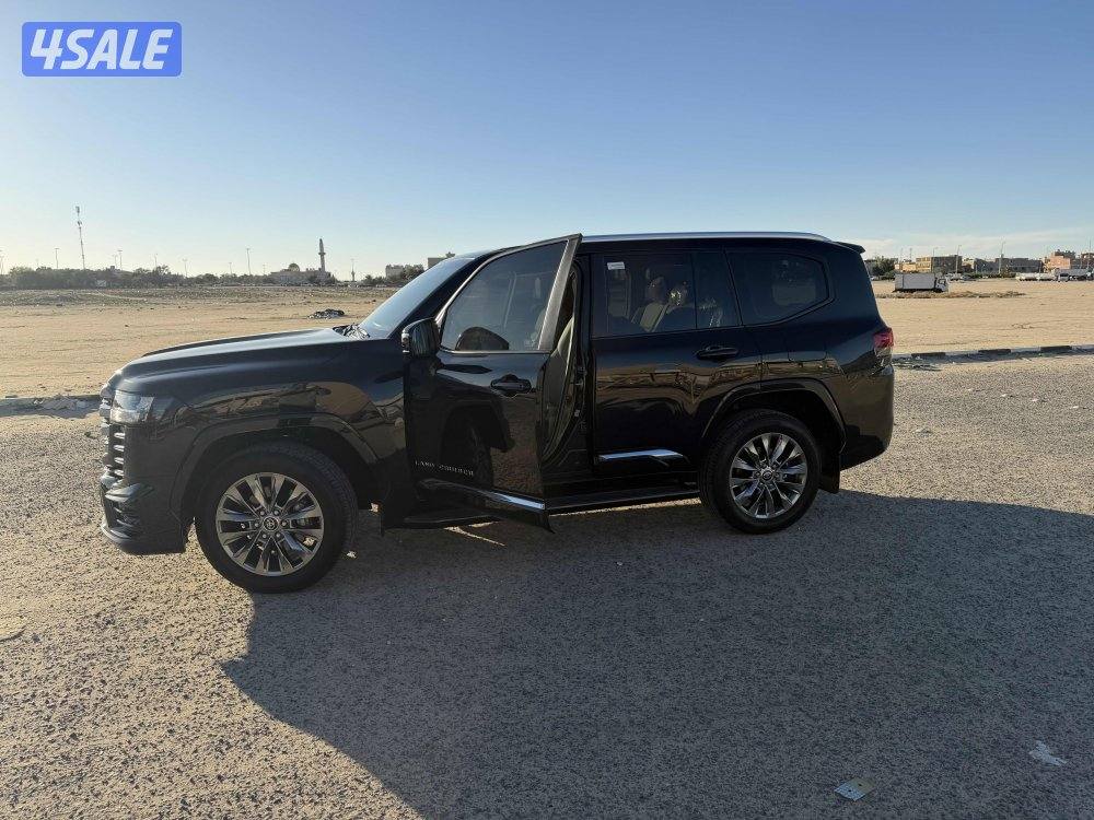 لاند كروزر 2024 AERO-S3