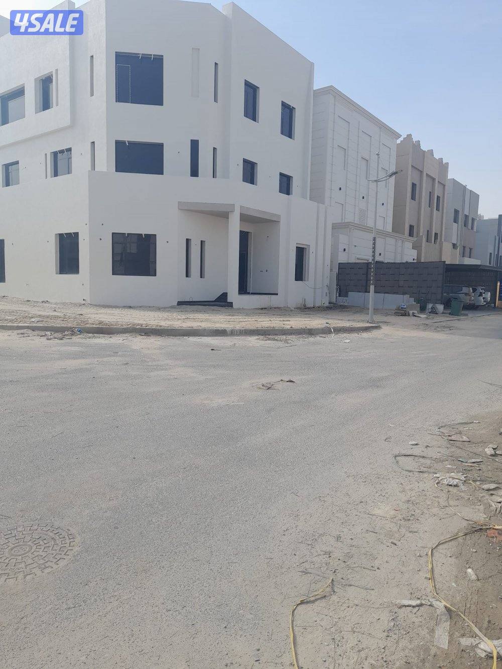 للإيجار شقق وادوار وقسايم غرب عبدالله مبارك جنوب عبدالله مبارك1