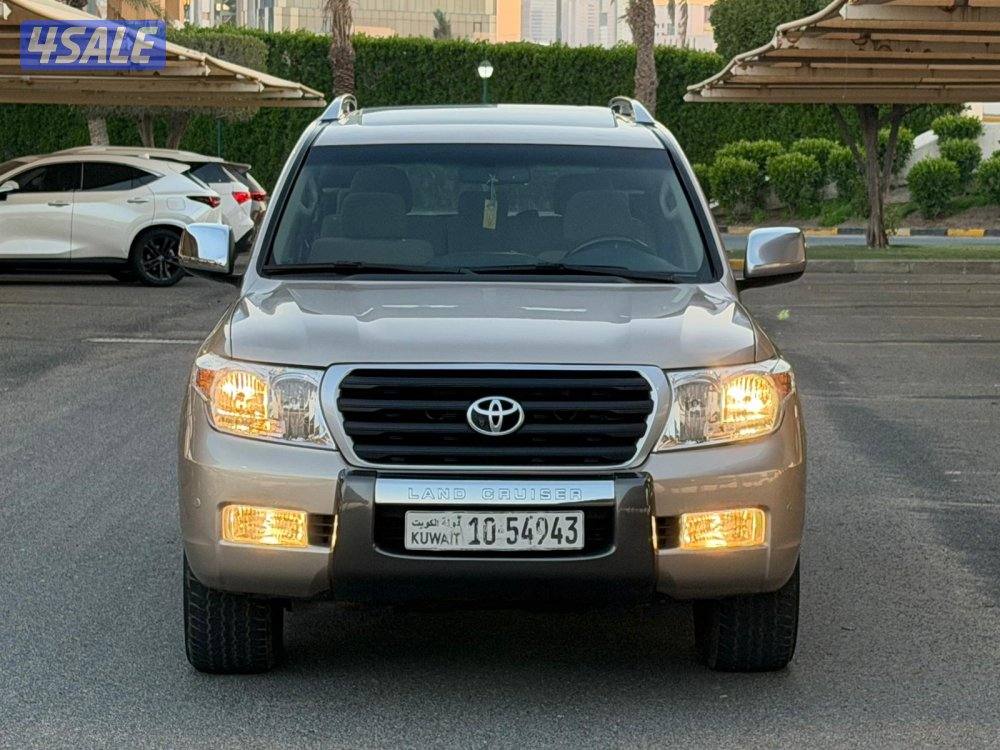 للبيع لاند 2011 سيرفس وكالة4