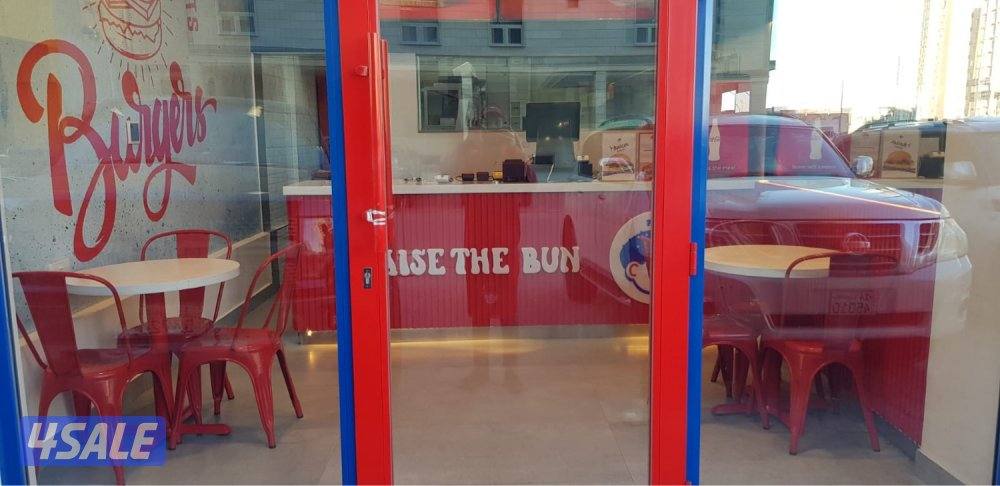 محل للبيع في صباح السالم5