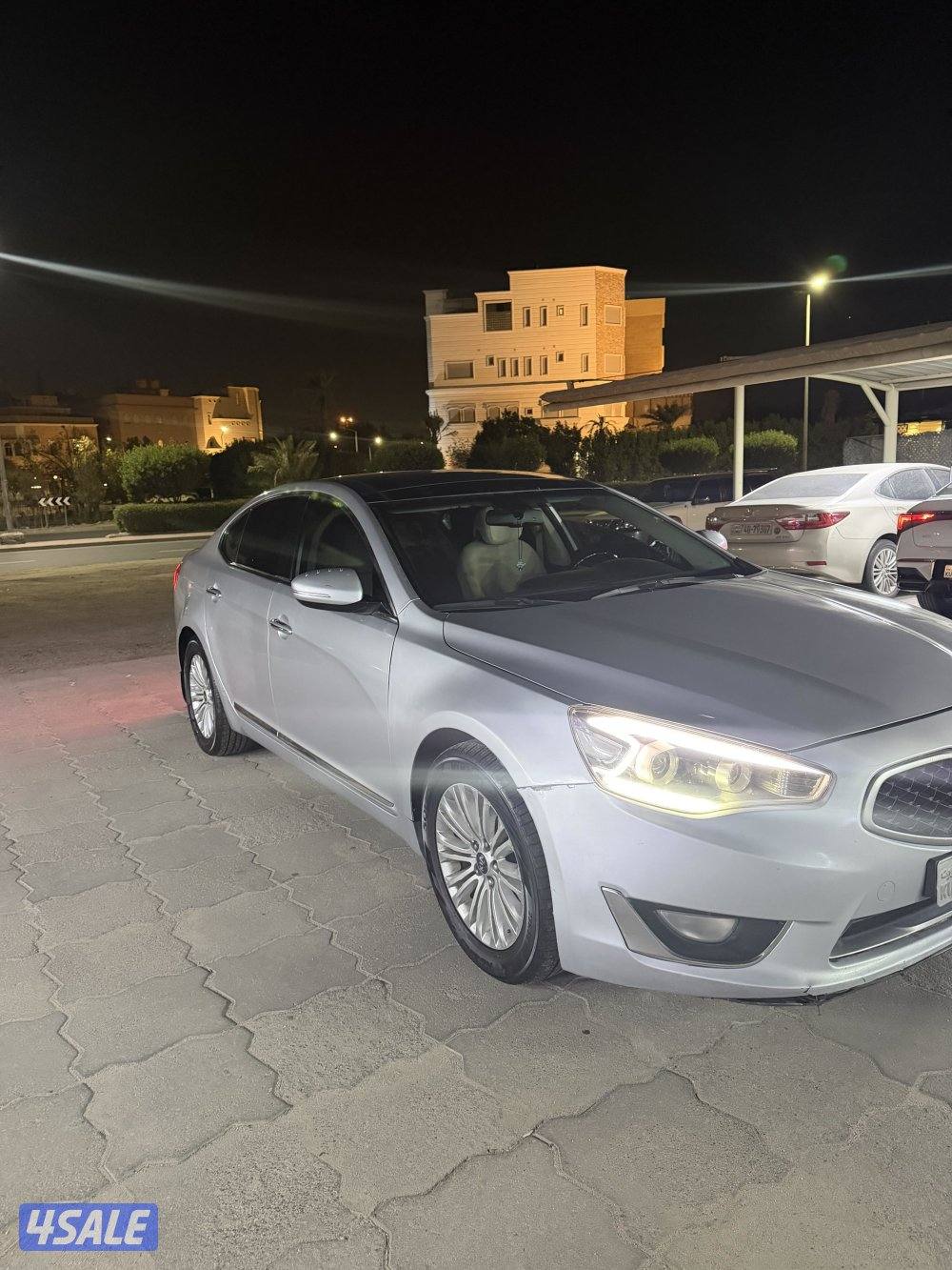 للبيع كيا كدنزا ٢٠١٦0