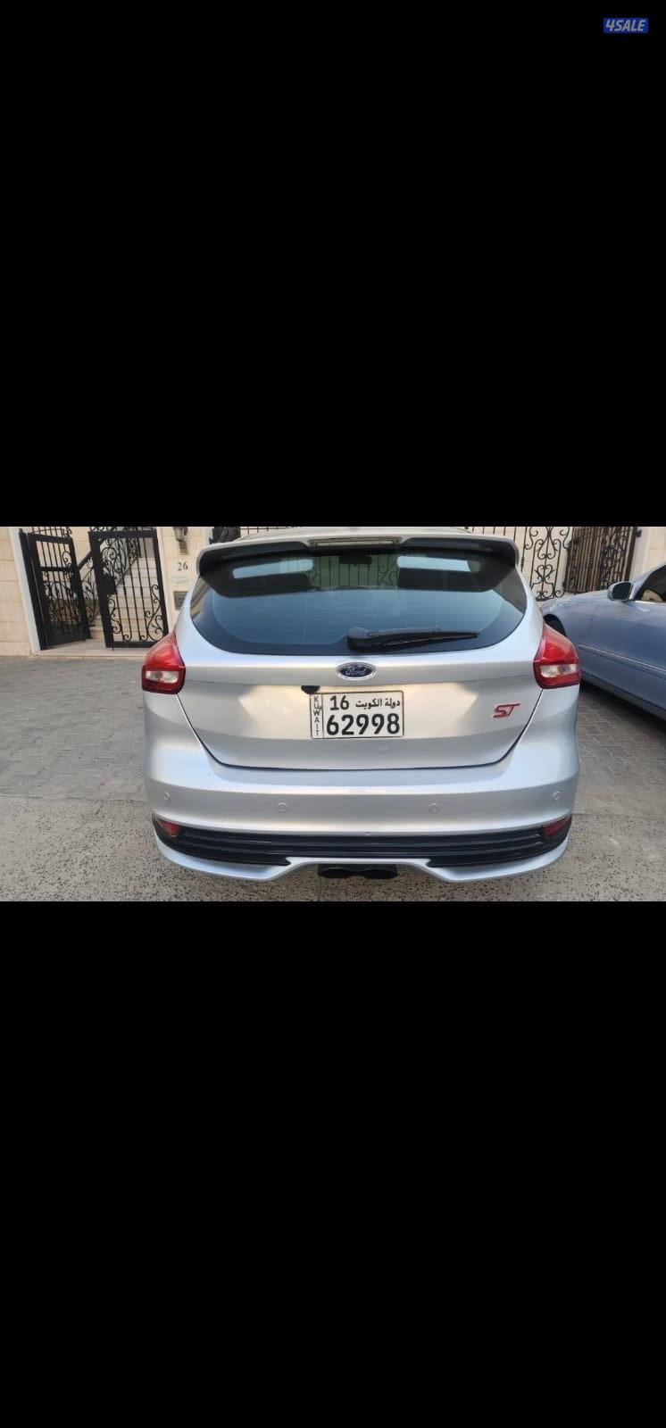 للبيع فورد فوكس ST تيربو موديل 20181