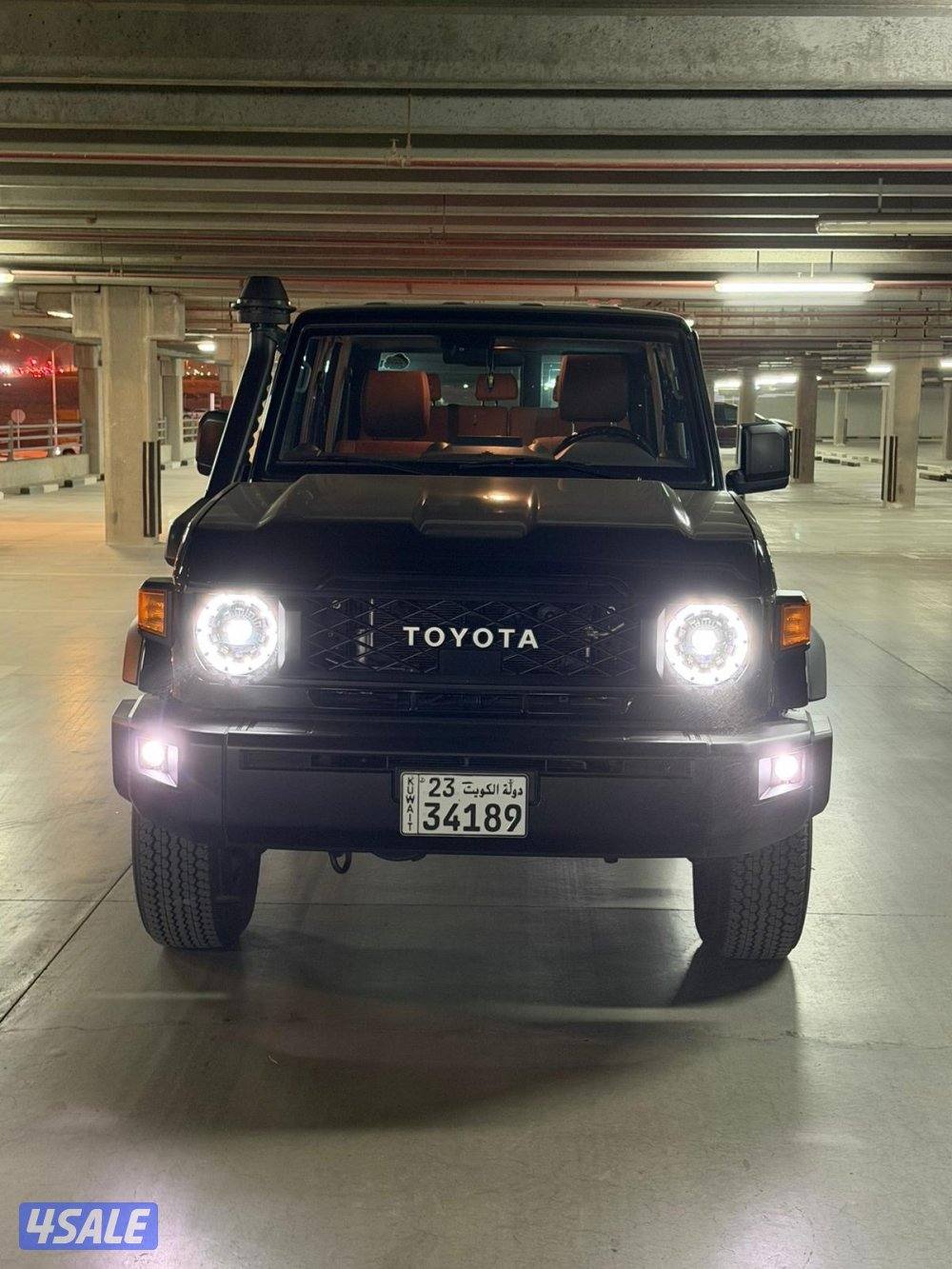 للبيع نص تويوتا lc760