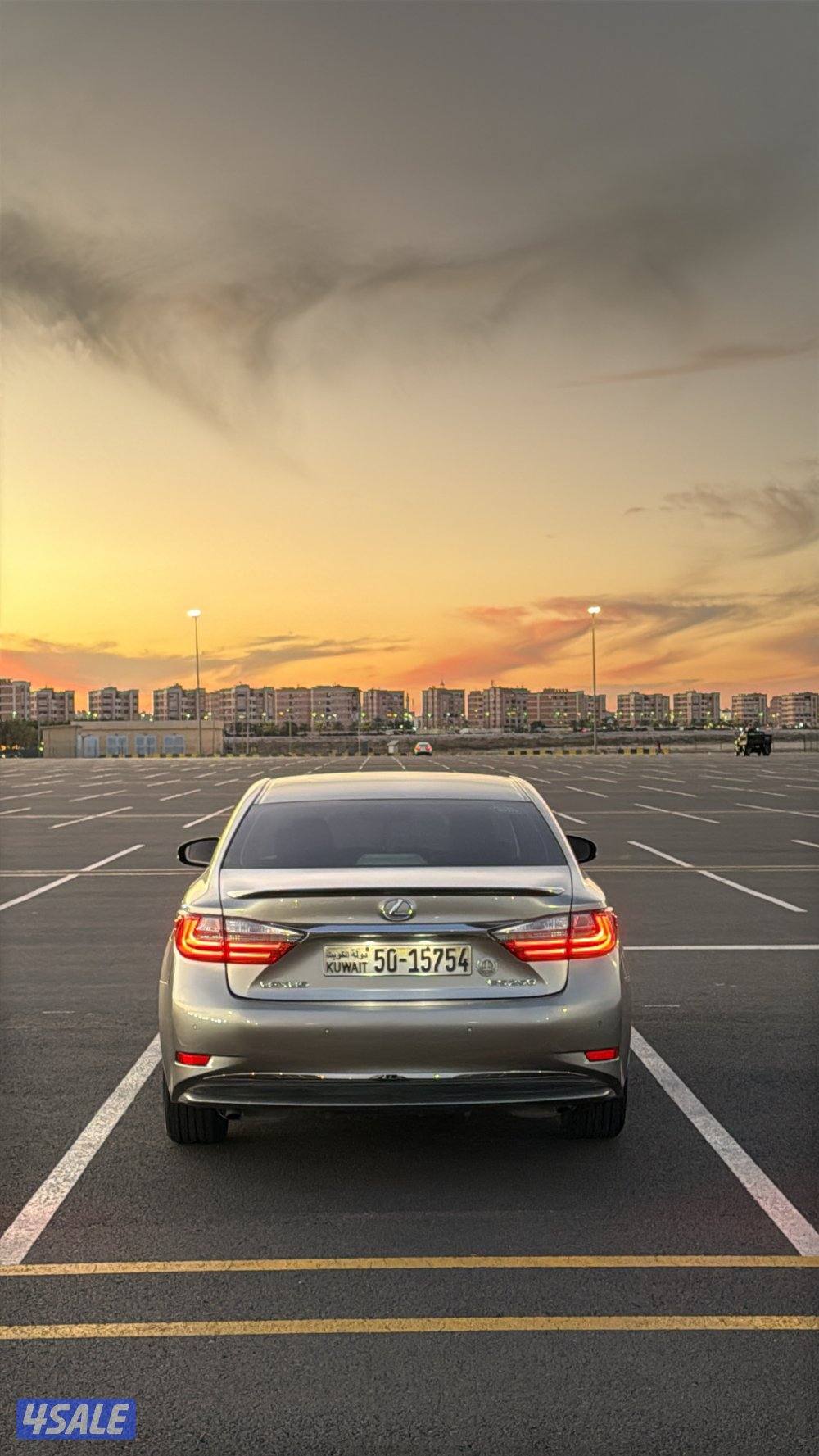 للبيع لكزس2