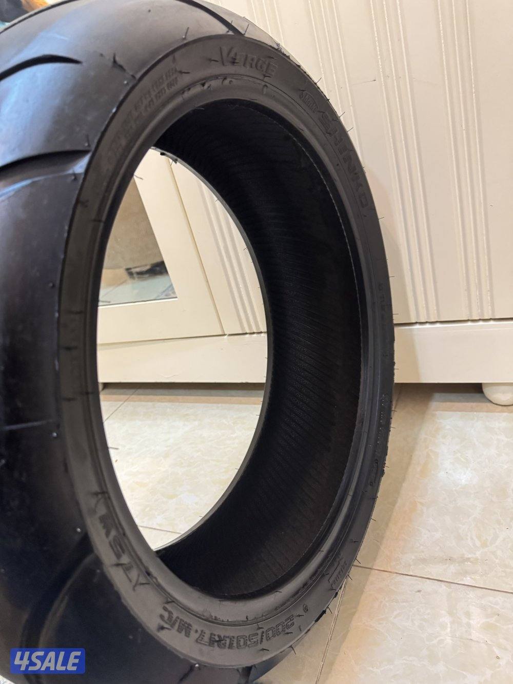 تاير خلفي مستعمل0