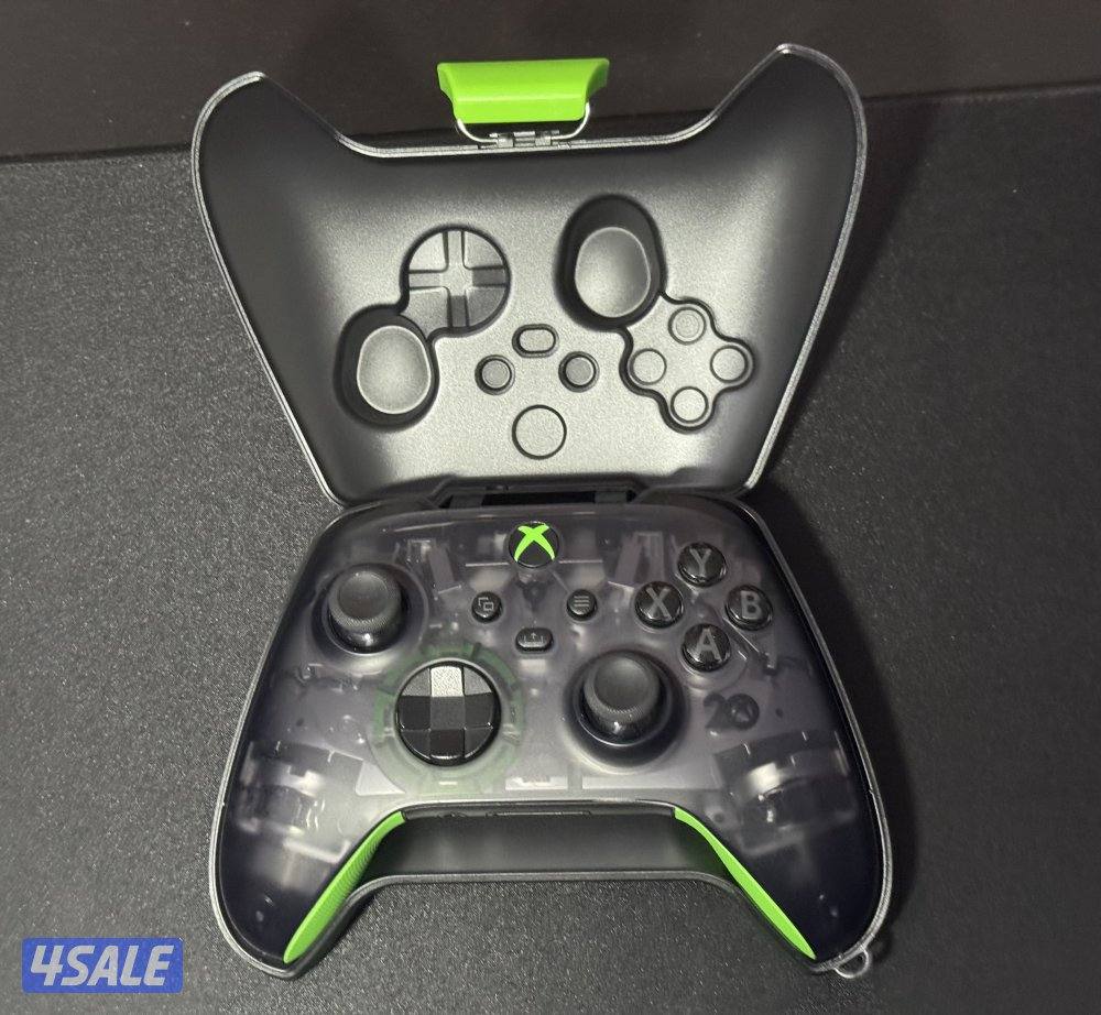 Xbox 20th anniversary controller0