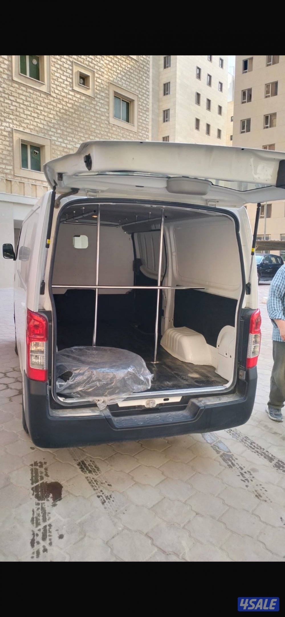 للبيع باص نيسان اورفان موديل ٢٠٢٠3