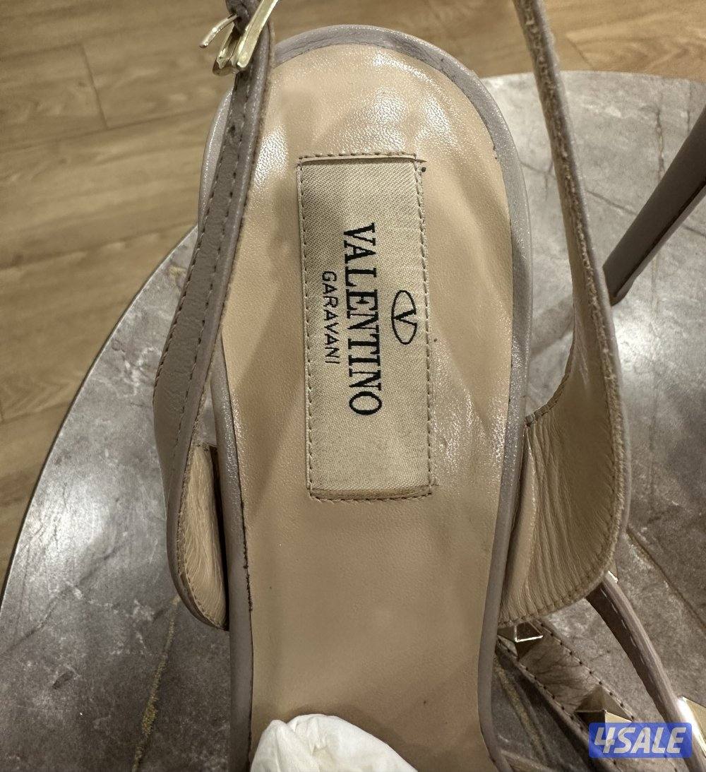 جوتي او كعب Valentino3