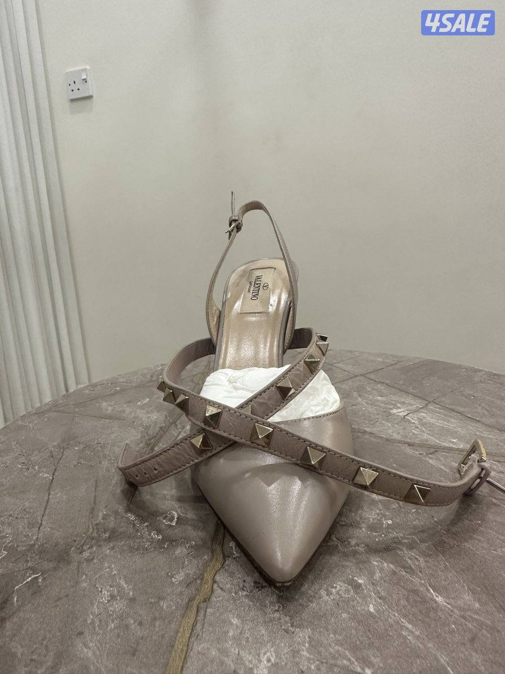 جوتي او كعب Valentino5