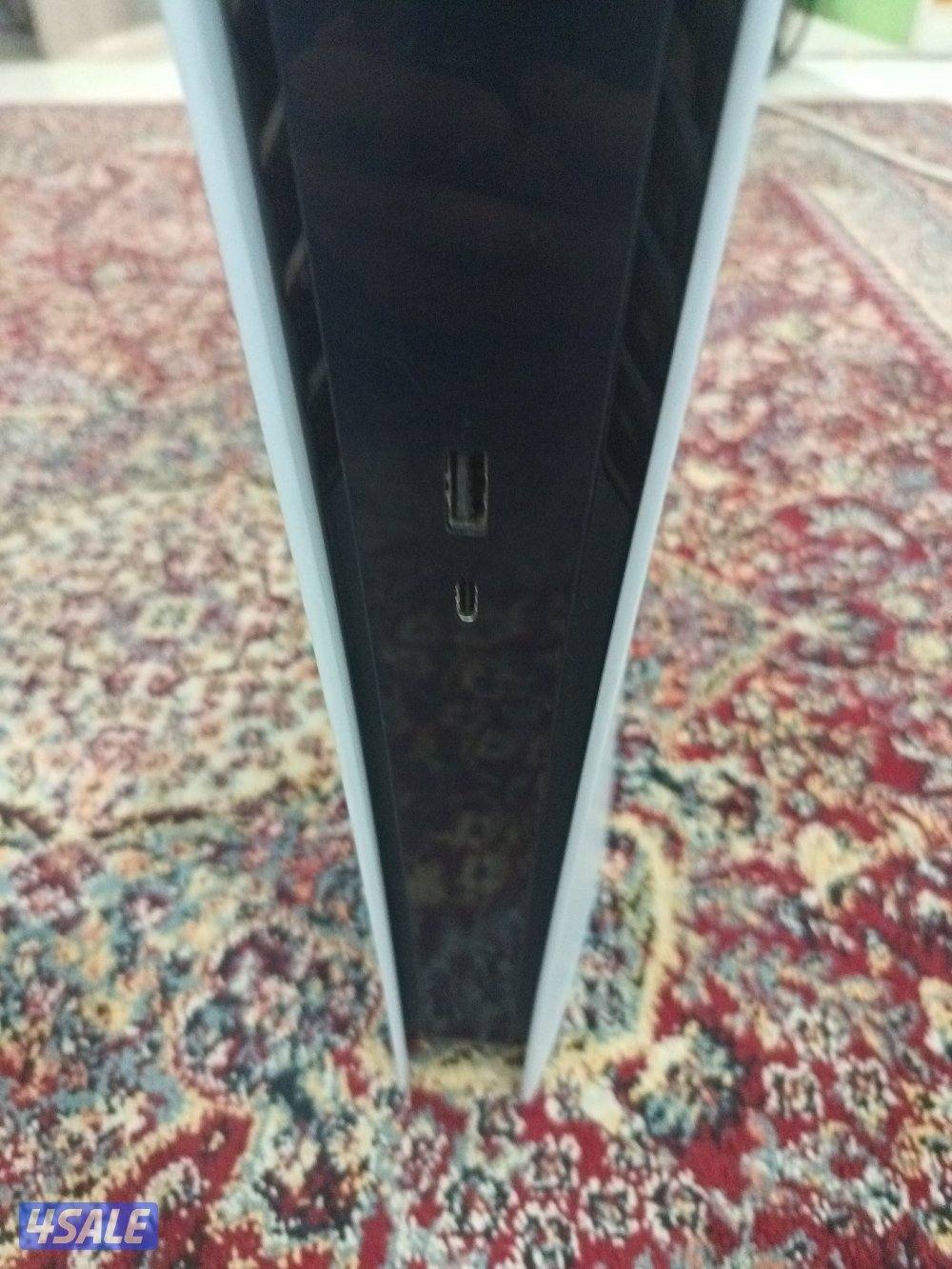 سوني ٥ ديجتال مع كيبورد بدون سوشتات ويد سوني نضيف ومو مفكوك مستعمل1