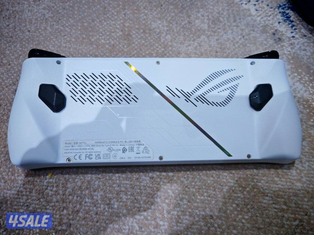 جهاز ASUS ROG ALLY 2023 نضيف1