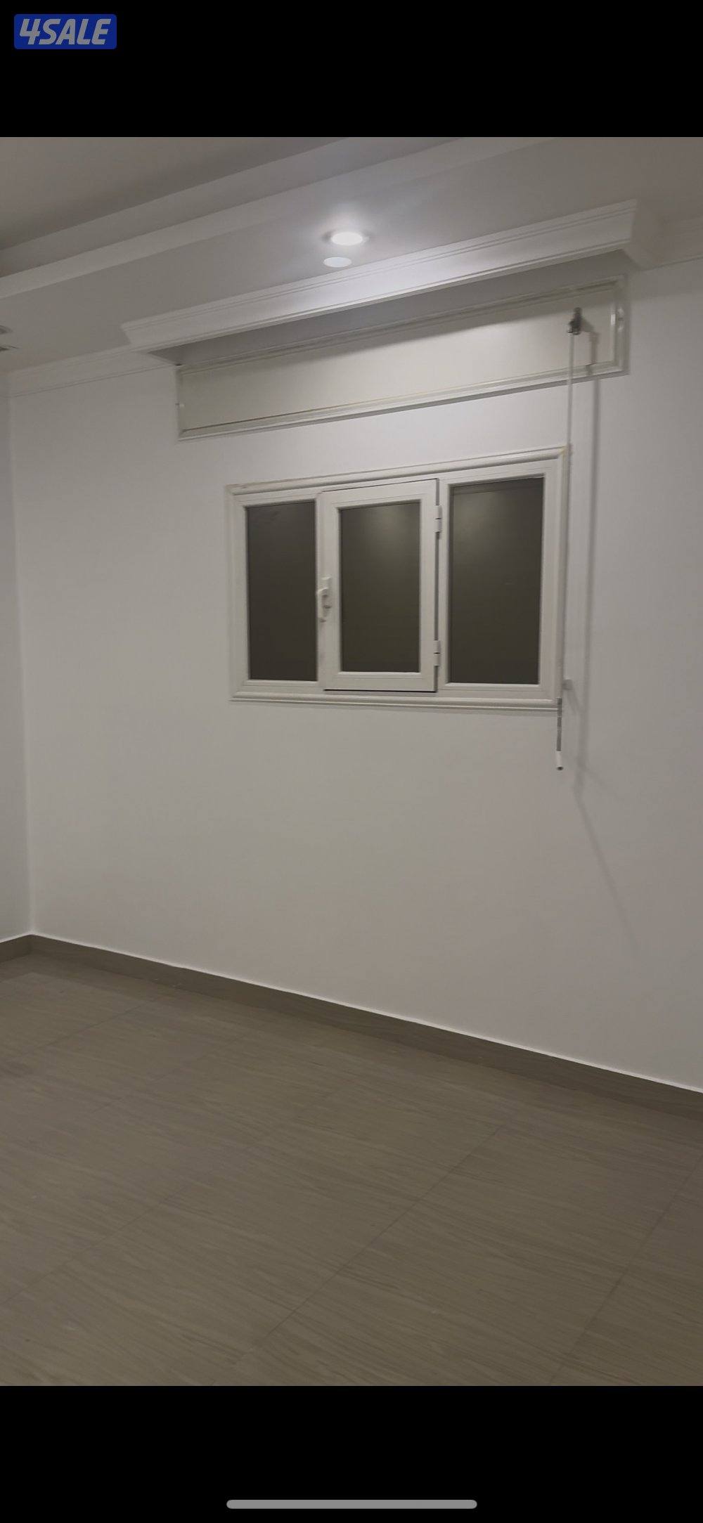 شقة للايجار دور ثاني مصعد ثلاث غرفة + غرفة صغيره حمانين منها واحد ماس0