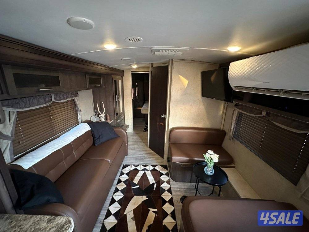 للاجار كرفان  على حسب الطلب والمكان1