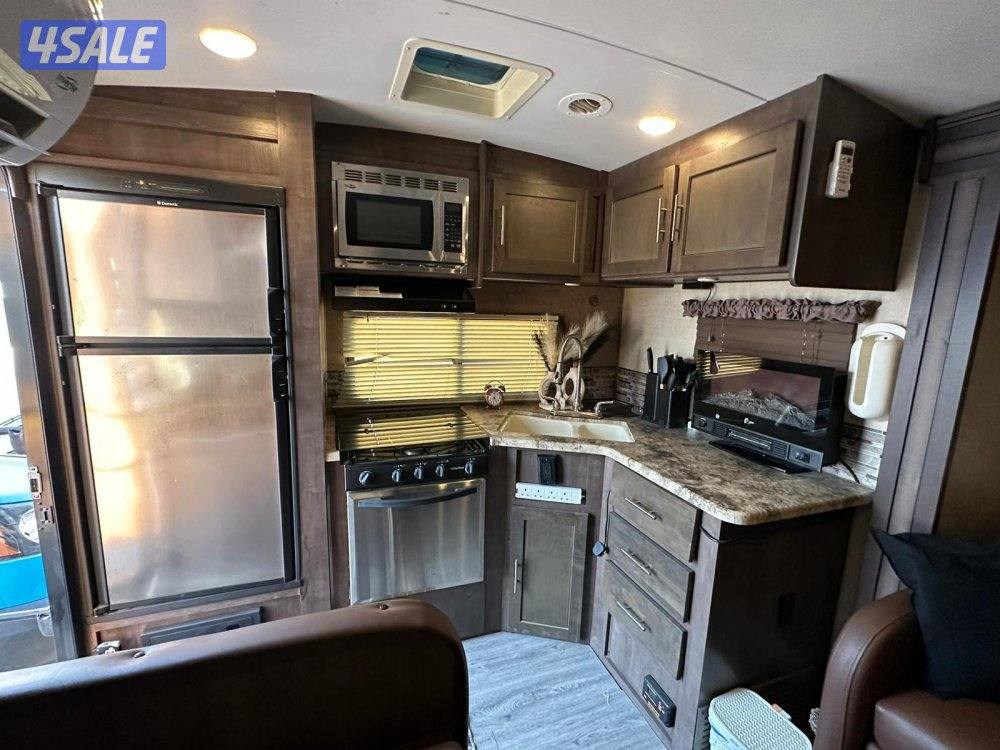 للاجار كرفان  على حسب الطلب والمكان5