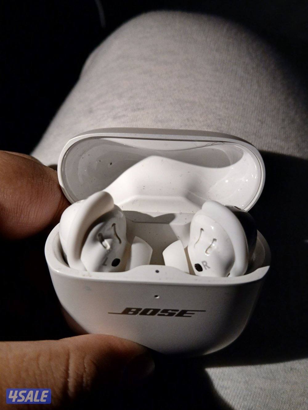 للبيع سماعة bose comfort ultra earbuds1